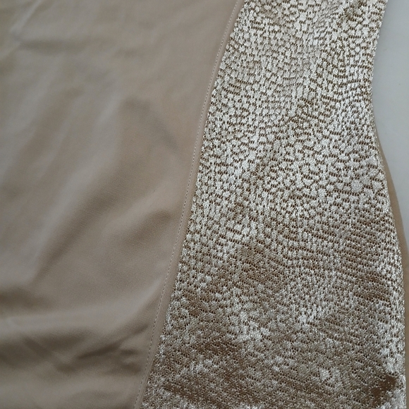 Love Your Assets Camisole - Picture 4 of 8